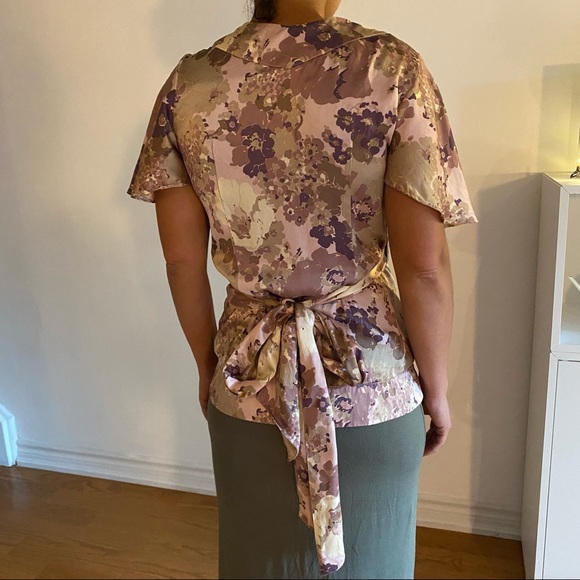 BANANA REPUBLIC Floral Silk Wrap Top - Picture 2 of 3